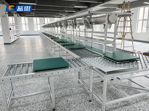 Unpowered roller conveyor line (1) Роликовый конвейер без привода (1)